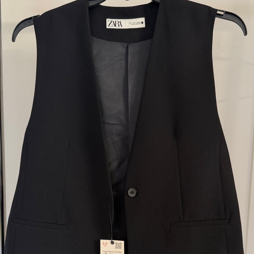 Zara Black Single-Button Sleeveless Blazer Vest
